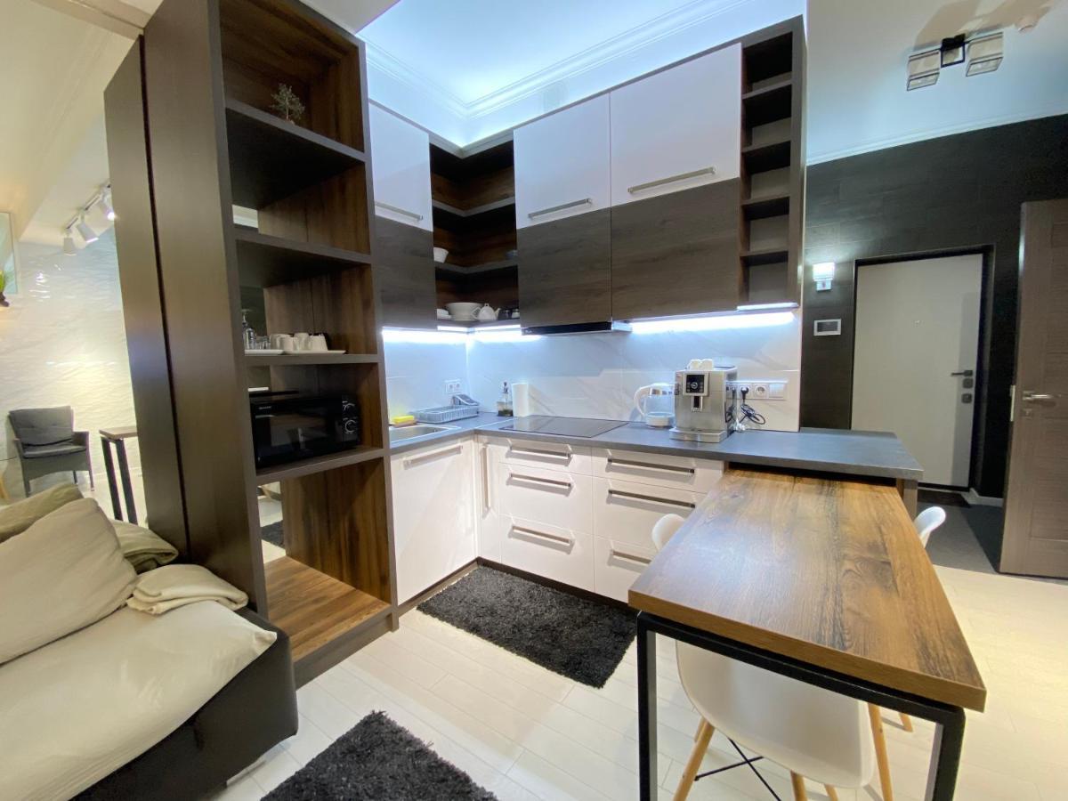 New Double Room Luxury Apartment In The Center คีชีเนา ภายนอก รูปภาพ