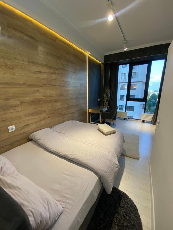 New Double Room Luxury Apartment In The Center คีชีเนา ภายนอก รูปภาพ