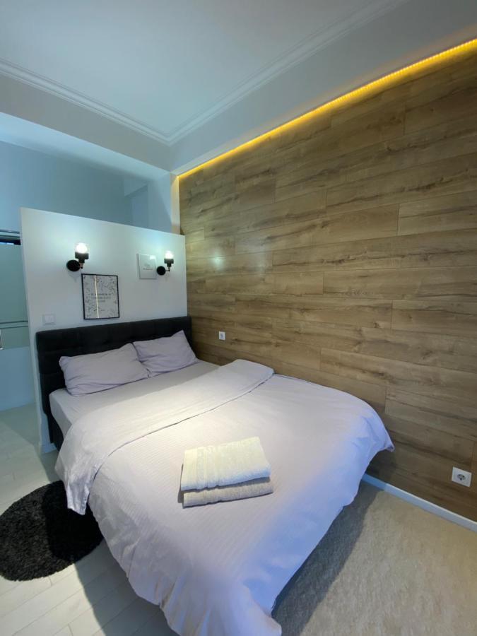 New Double Room Luxury Apartment In The Center คีชีเนา ภายนอก รูปภาพ