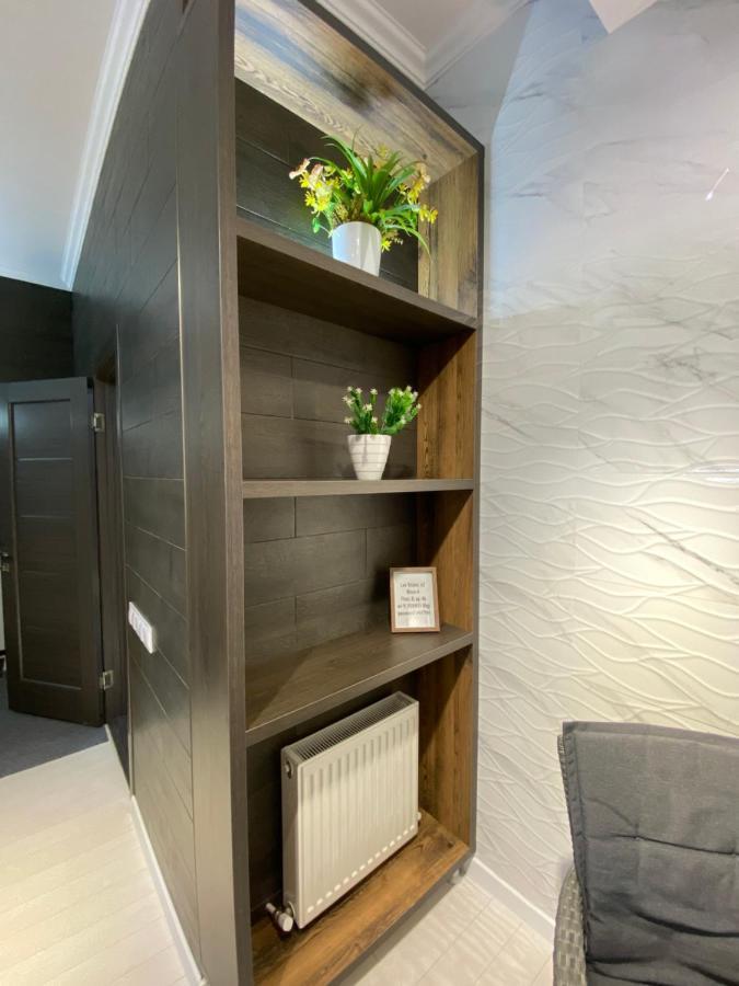 New Double Room Luxury Apartment In The Center คีชีเนา ภายนอก รูปภาพ